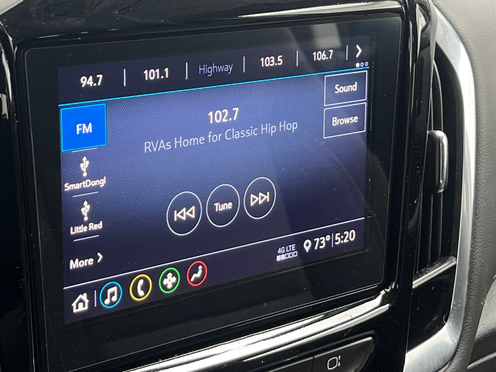 Thumbnail: 2021 Chevrolet Traverse - 4