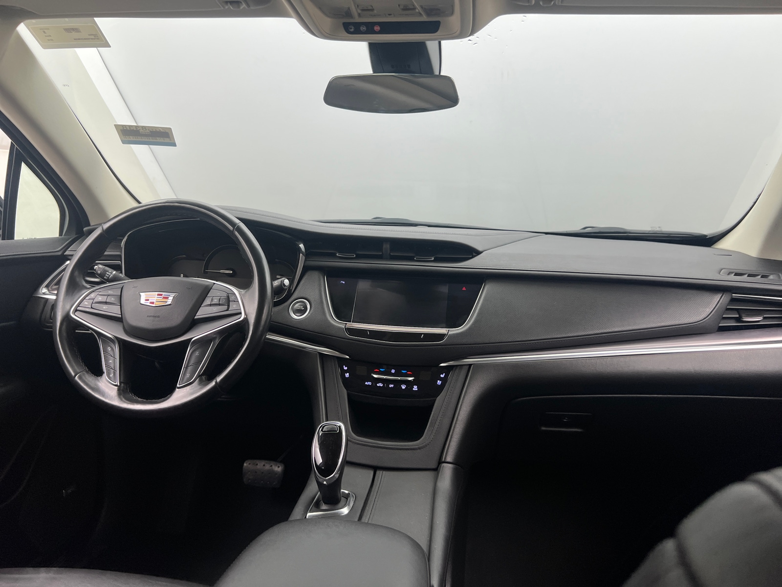 Thumbnail: 2019 Cadillac XT5 - 2