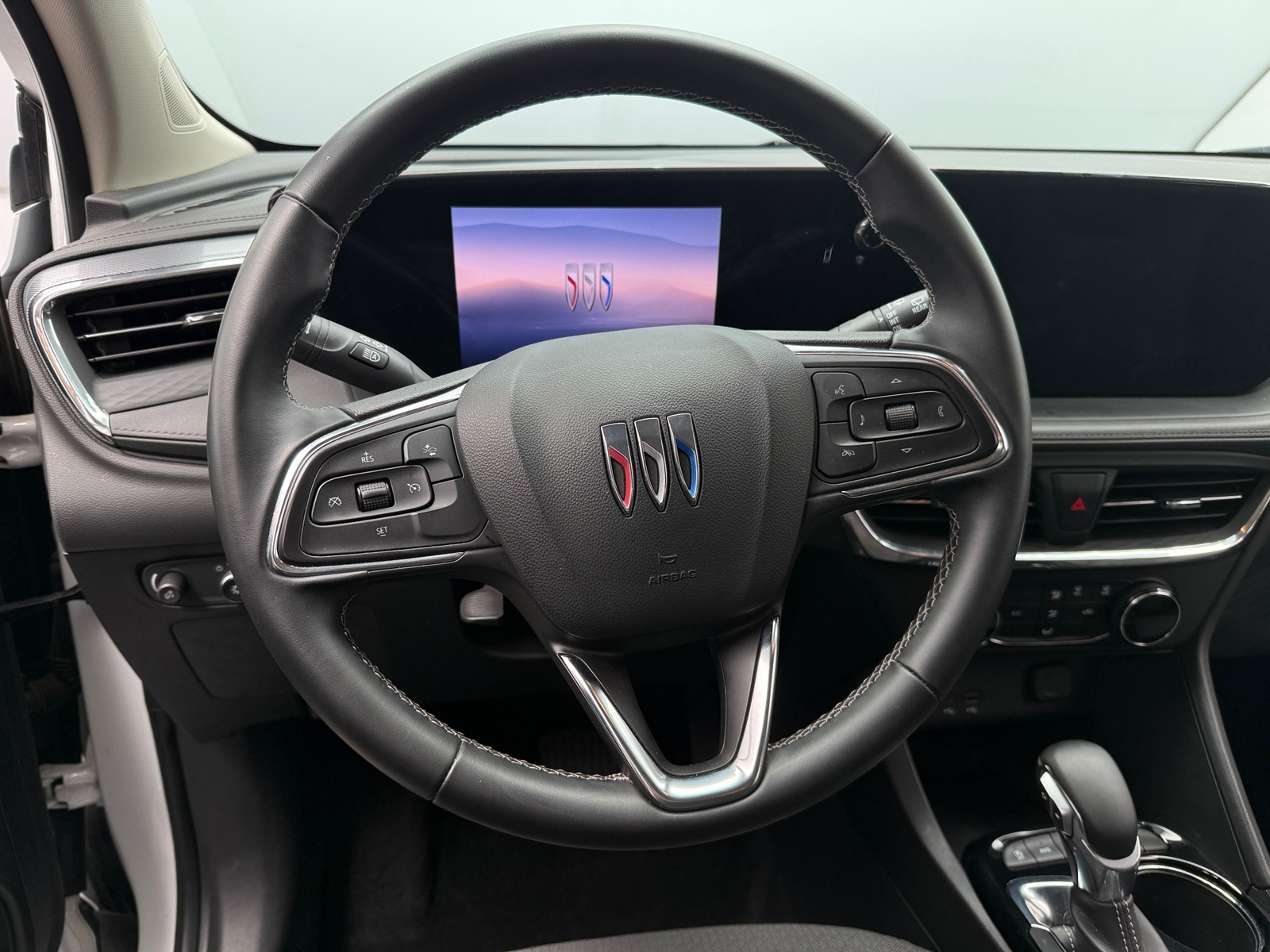 Thumbnail: 2025 Buick Encore GX - 4