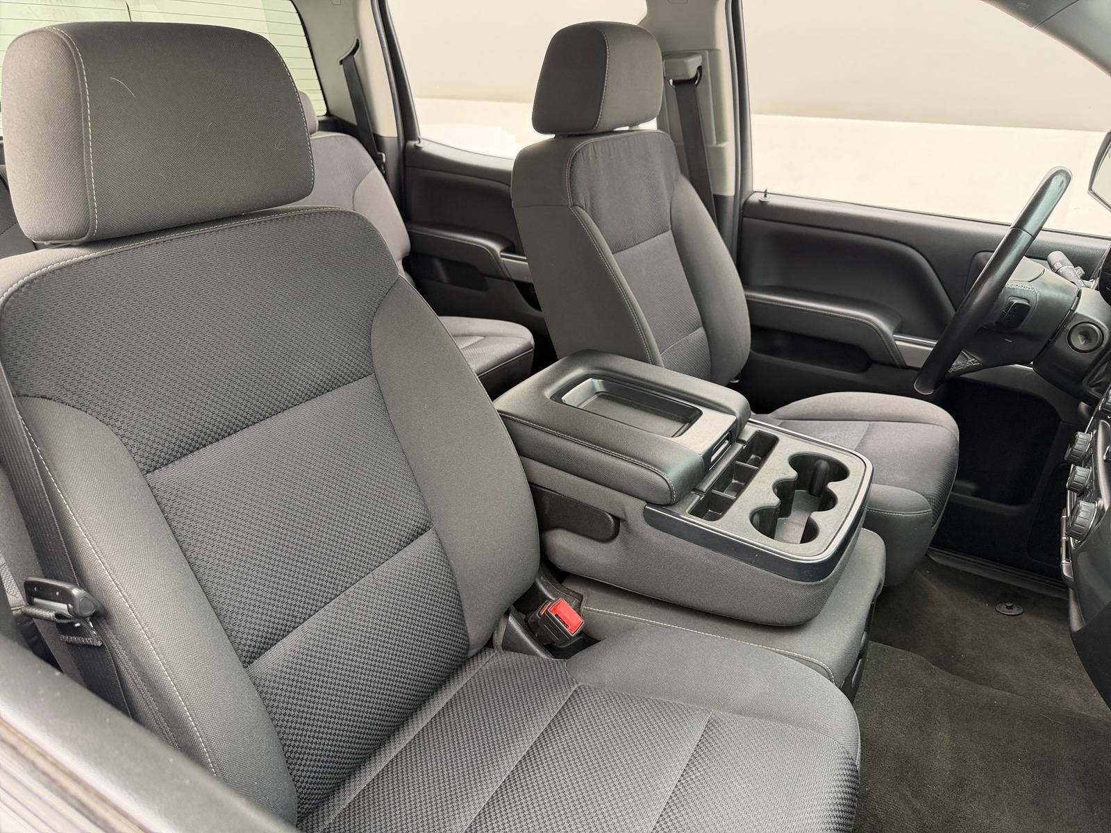 Thumbnail: 2018 Chevrolet Silverado 1500 - 2