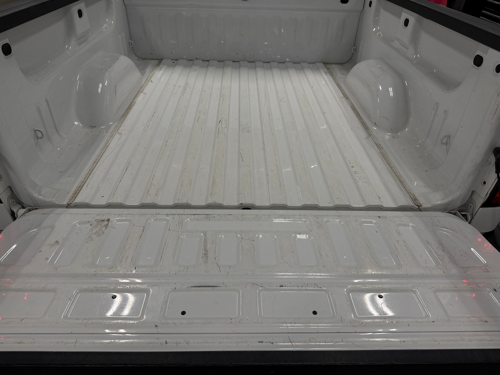 Thumbnail: 2018 Chevrolet Silverado 1500 - 7