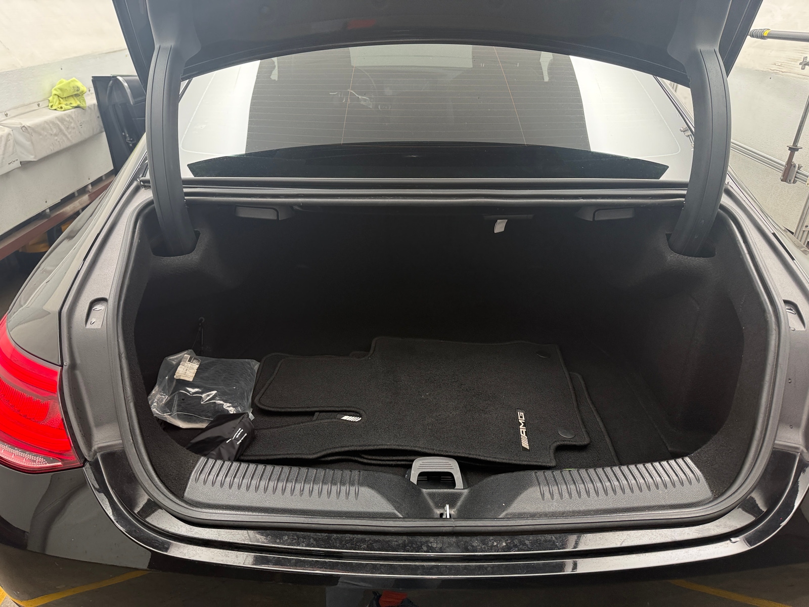 Thumbnail: 2019 Mercedes-Benz CLS - 6