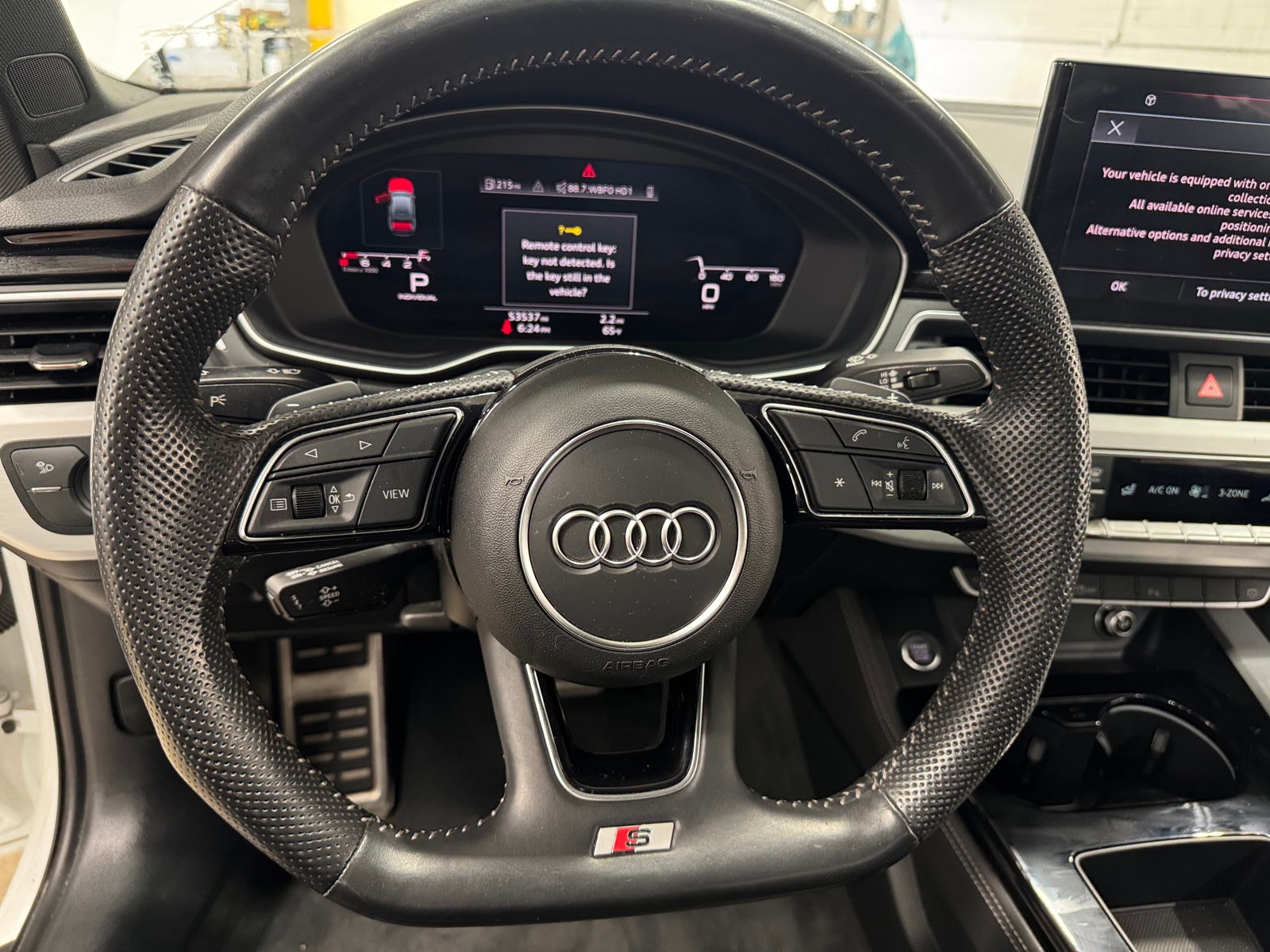 Thumbnail: 2020 Audi A4 - 4