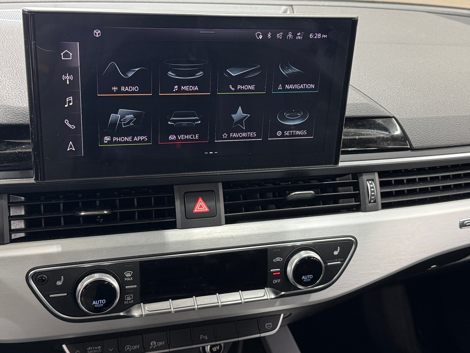 Thumbnail: 2020 Audi A4 - 3