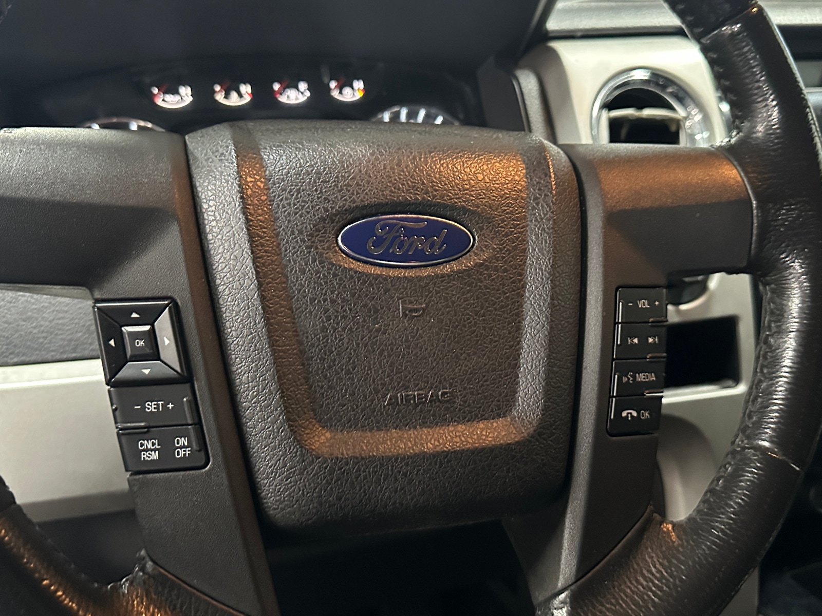 Thumbnail: 2012 Ford Econoline - 4