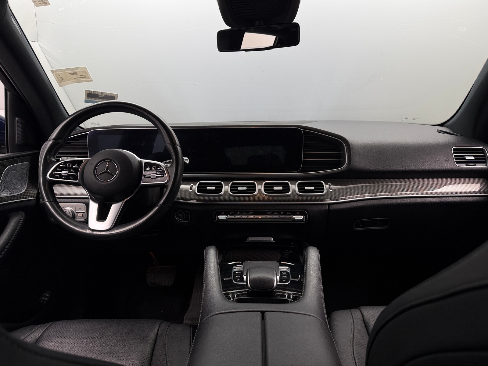 Thumbnail: 2020 Mercedes-Benz GLE - 2