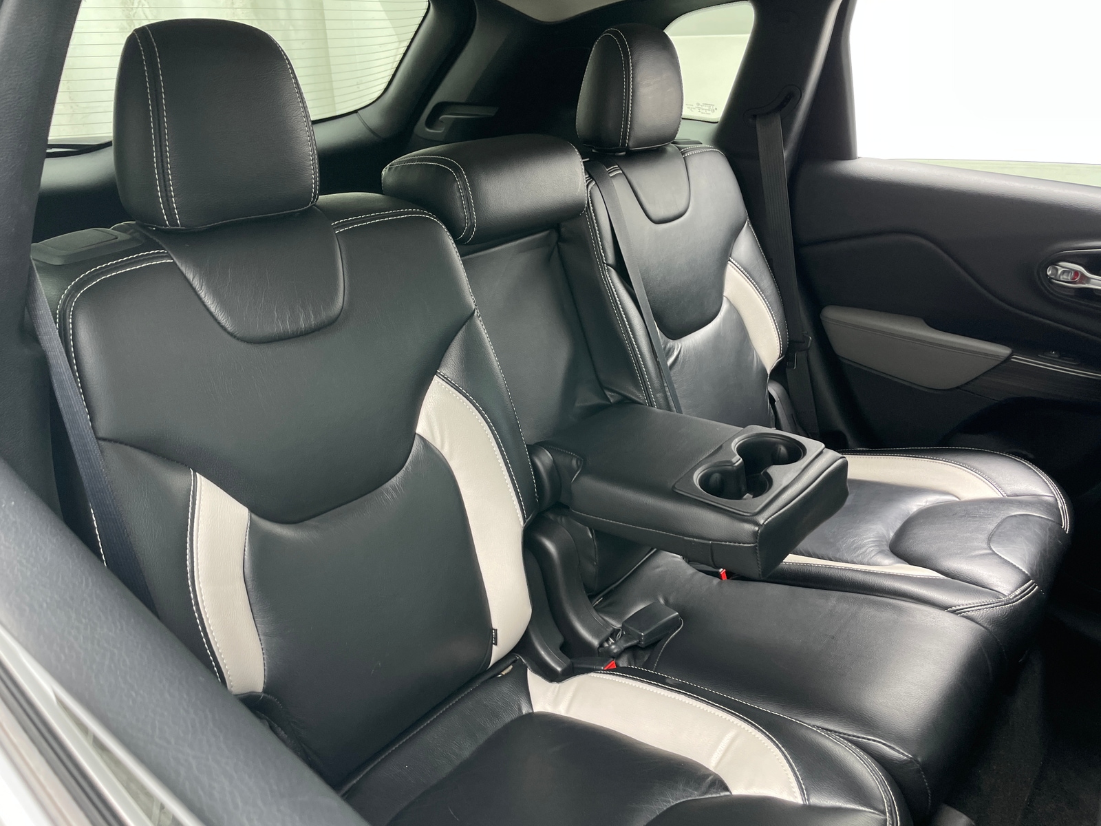 Thumbnail: 2014 Jeep Cherokee - 6