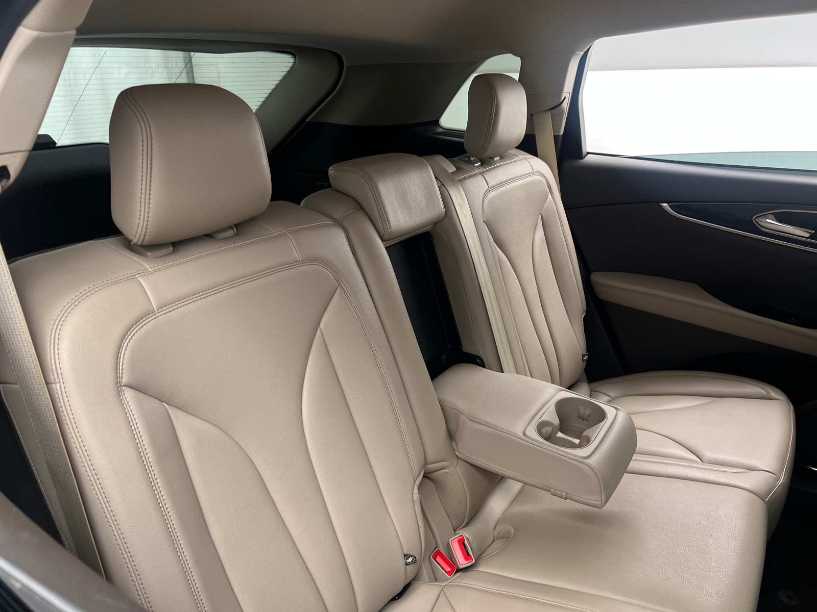 Thumbnail: 2022 Lincoln Nautilus - 5