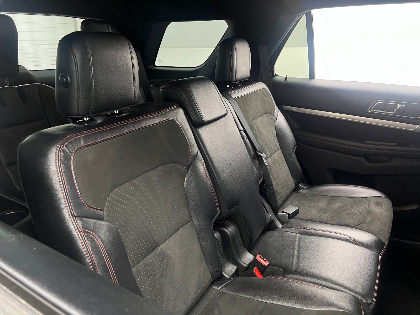 Thumbnail: 2018 Ford Explorer - 6