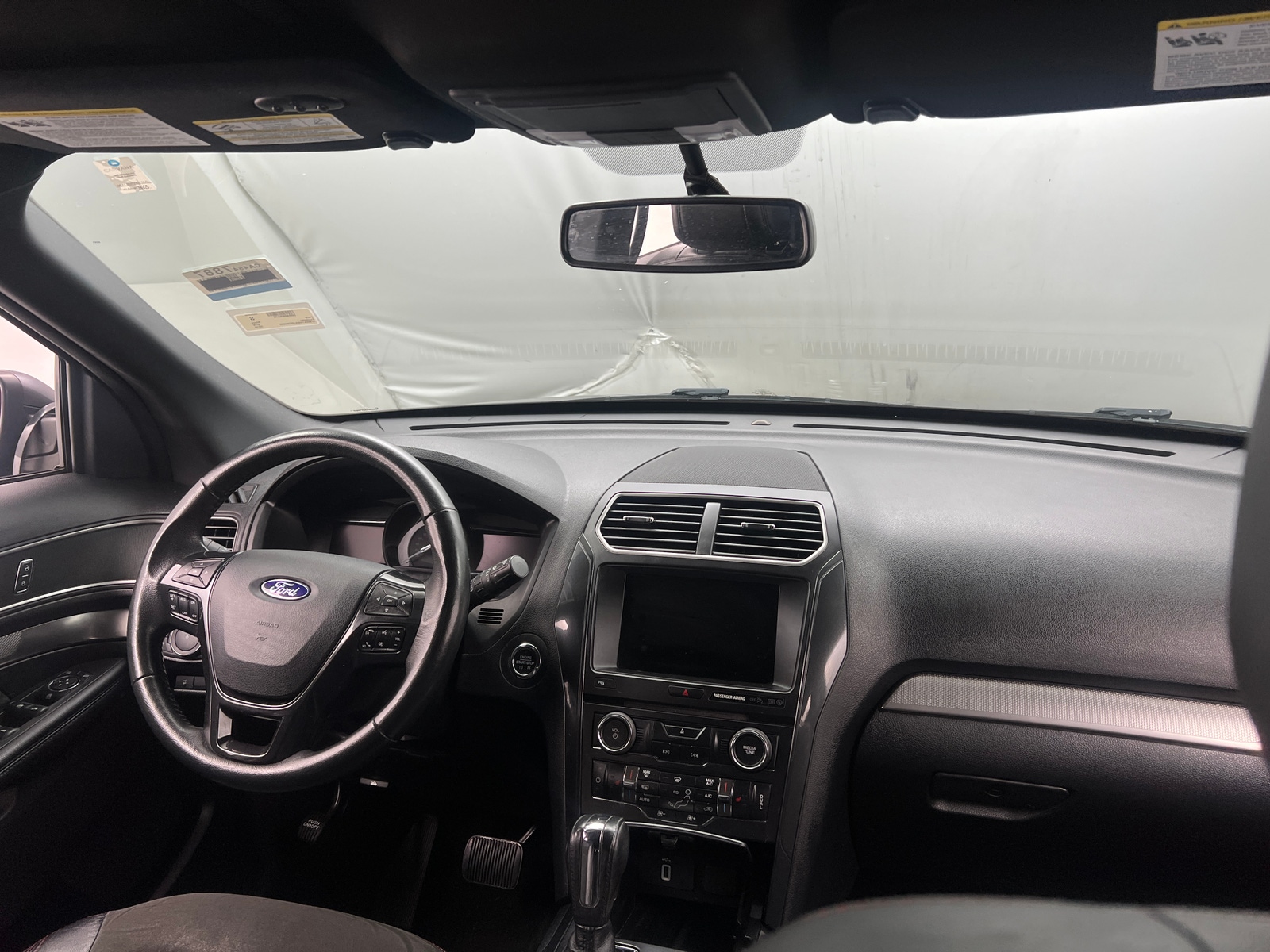 Thumbnail: 2018 Ford Explorer - 3