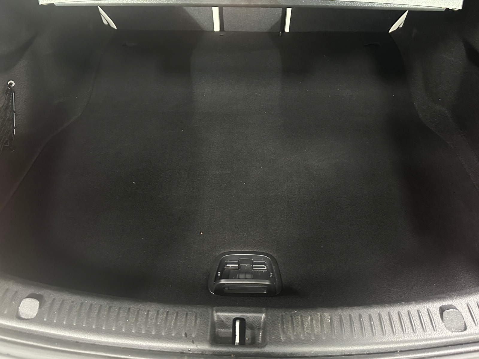 Thumbnail: 2020 Mercedes-Benz E-Class - 6