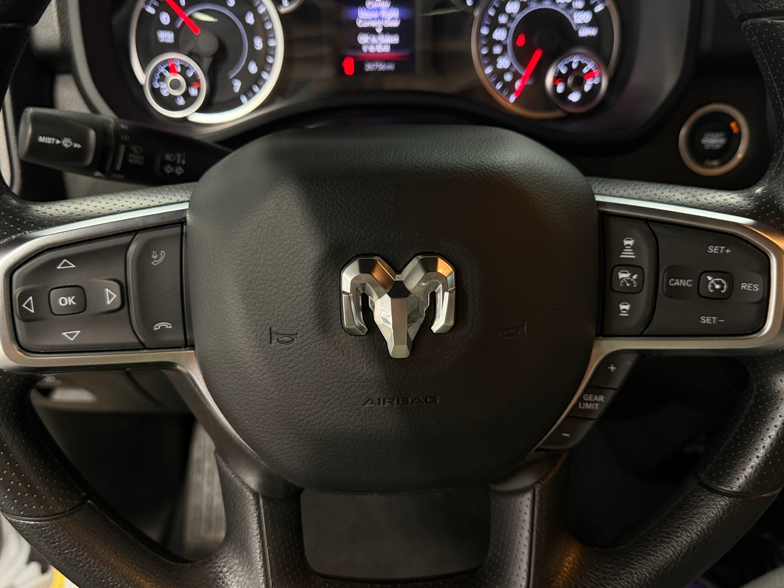 Thumbnail: 2025 RAM 1500 - 5