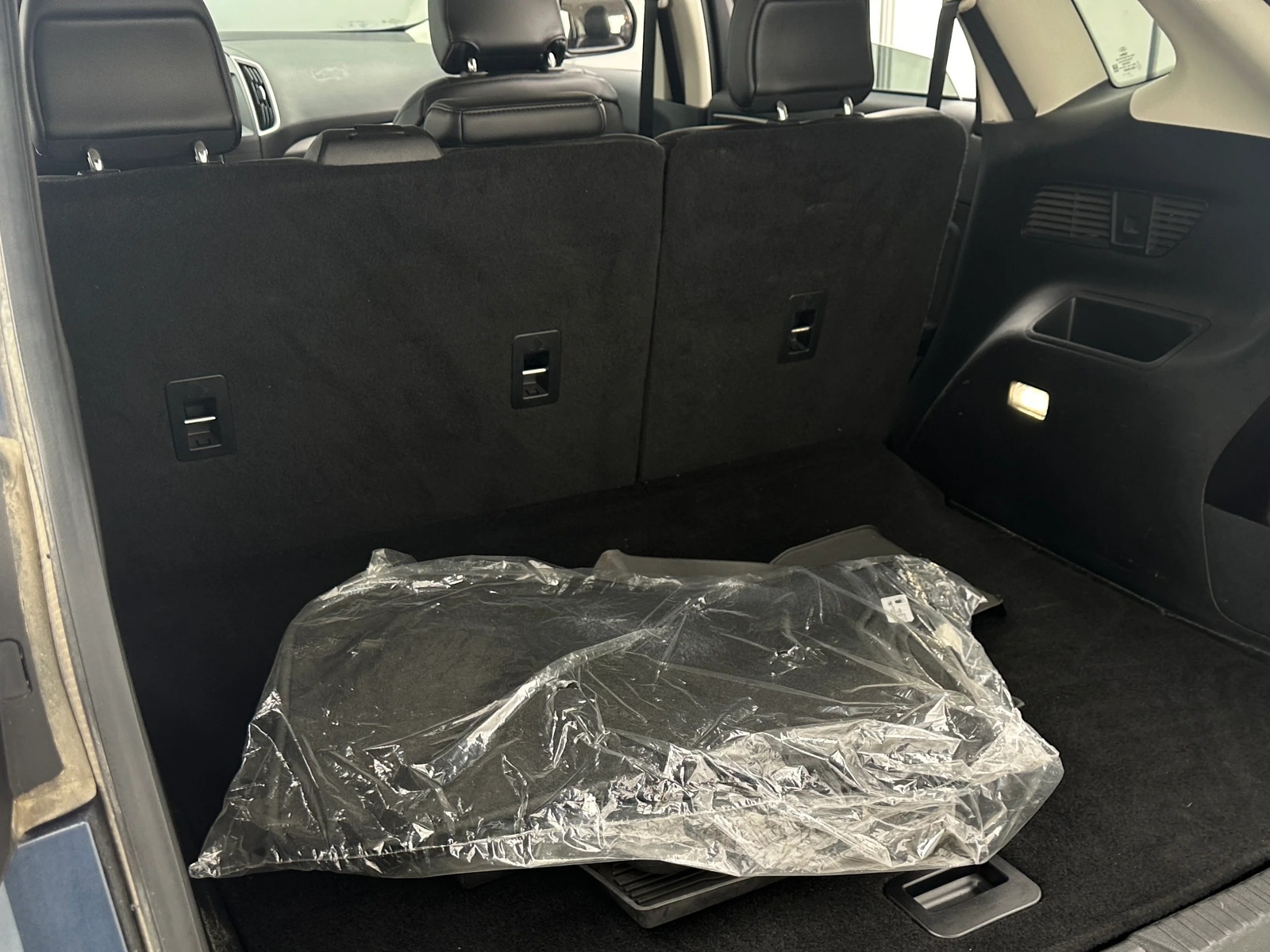 Thumbnail: 2019 Ford Edge - 6