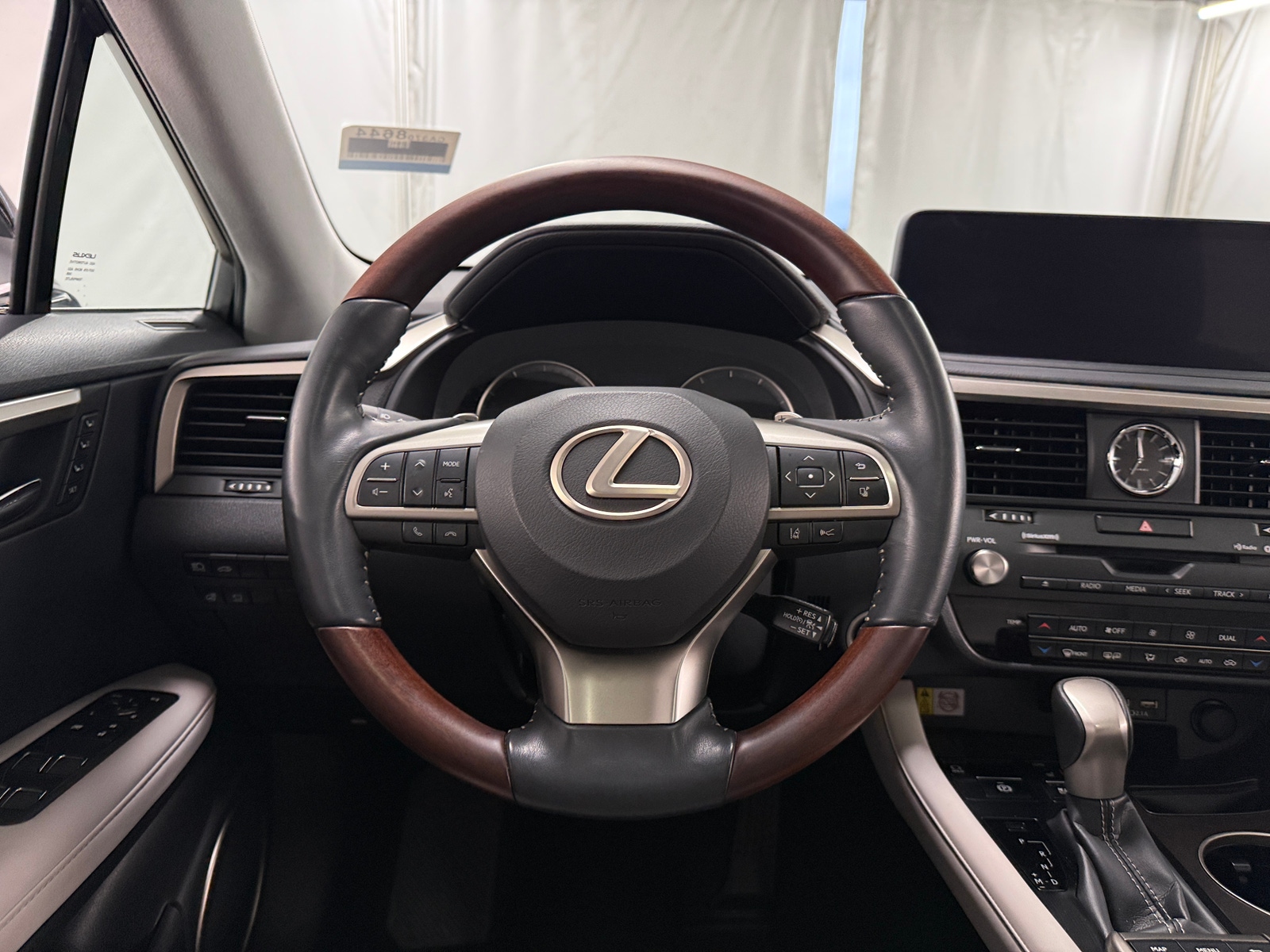 Thumbnail: 2021 Lexus RX - 4