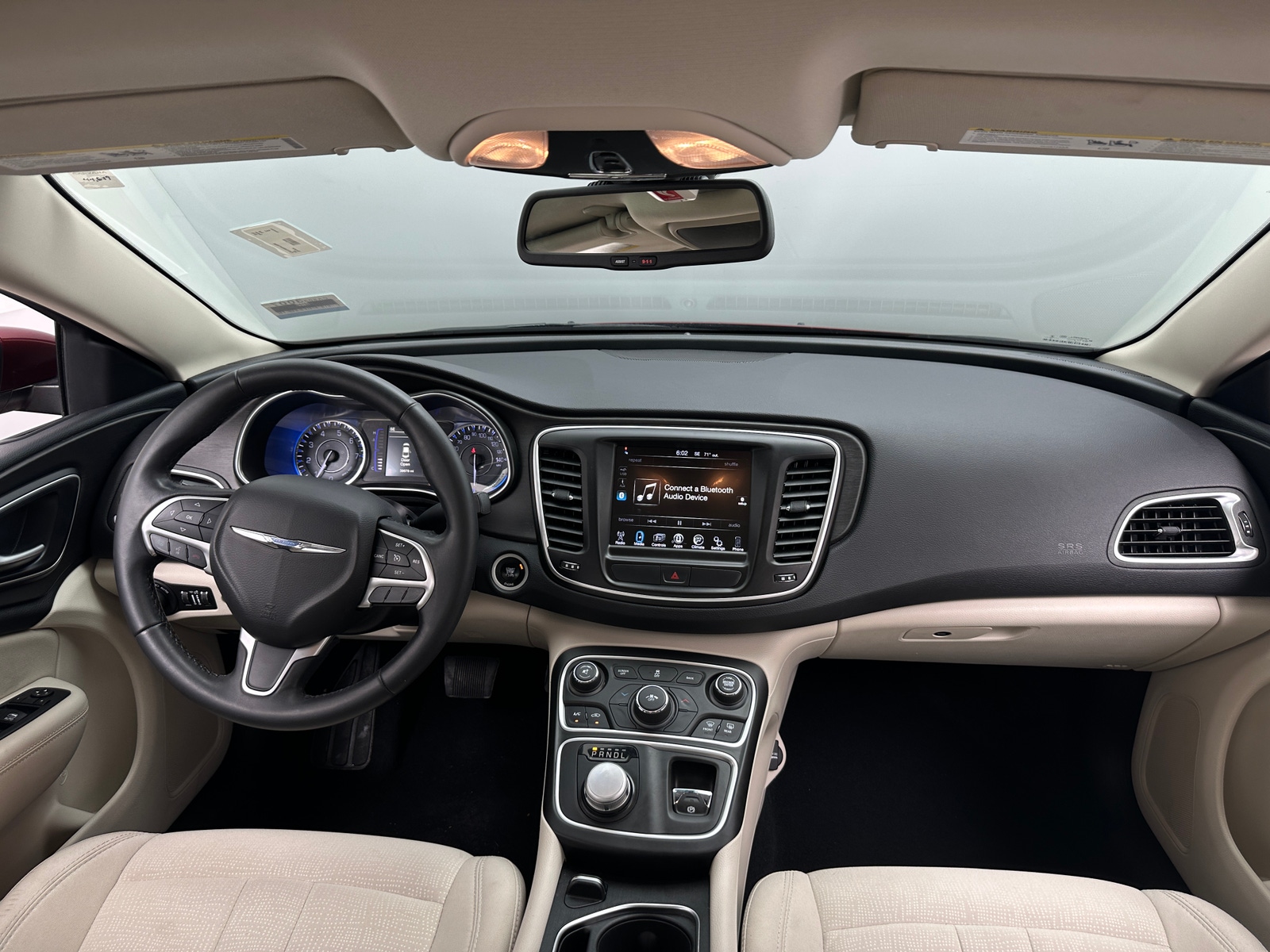 Thumbnail: 2016 Chrysler 200 - 3