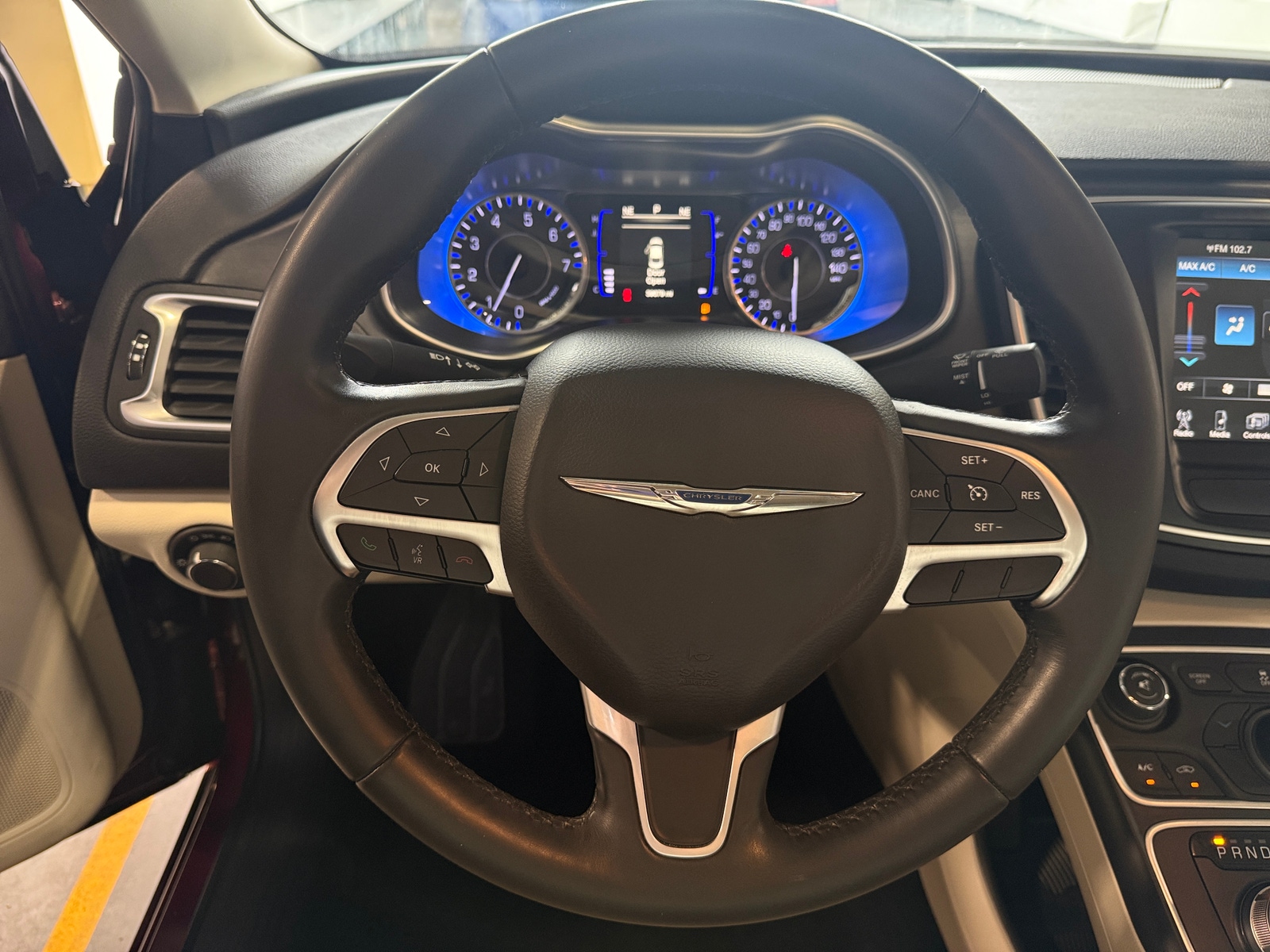 Thumbnail: 2016 Chrysler 200 - 5