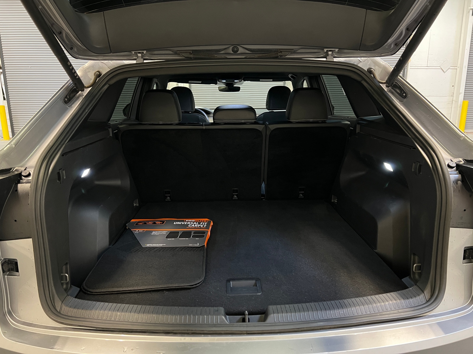 Thumbnail: 2025 Volkswagen Atlas - 6