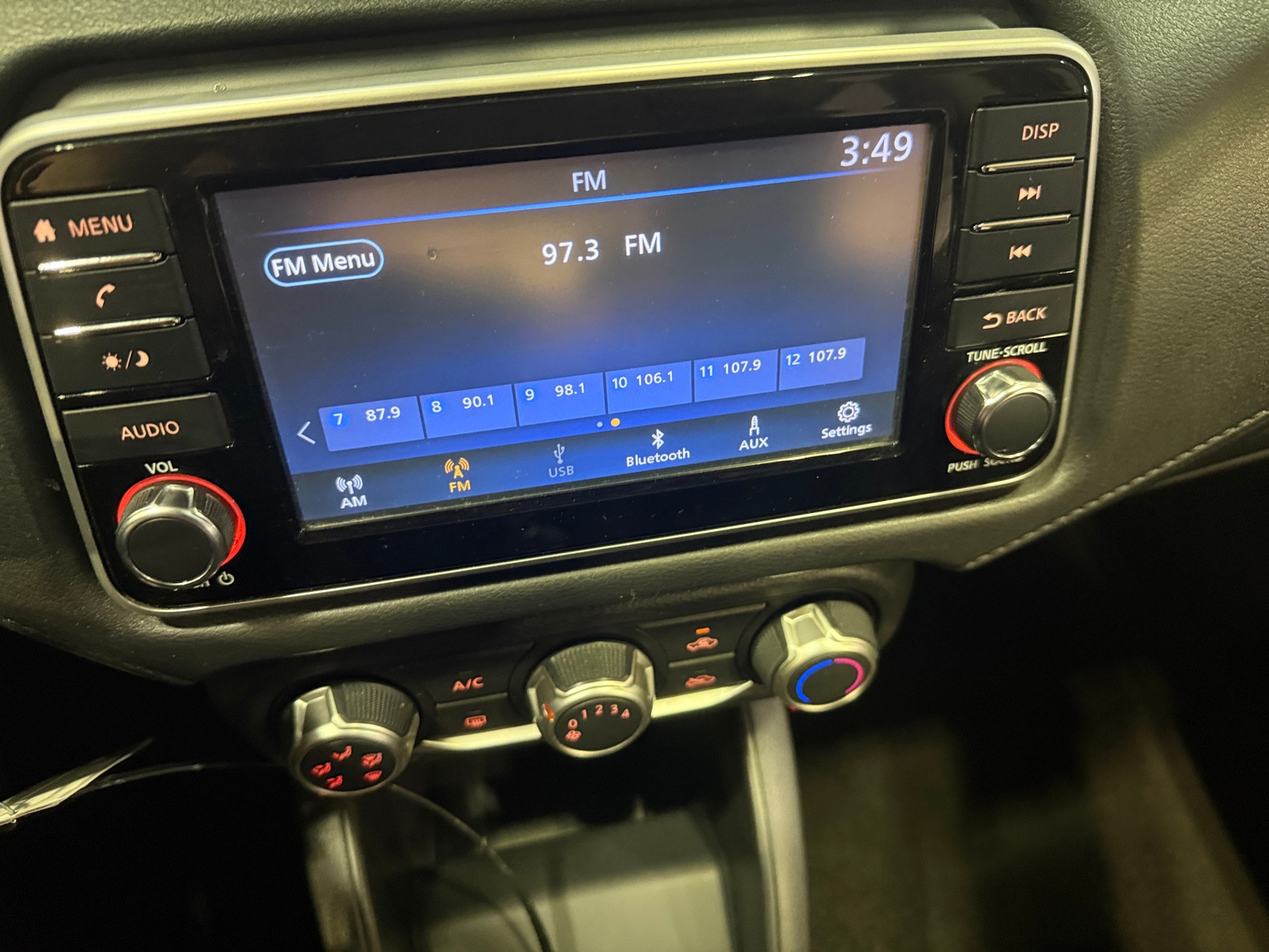 Thumbnail: 2022 Nissan Versa - 4