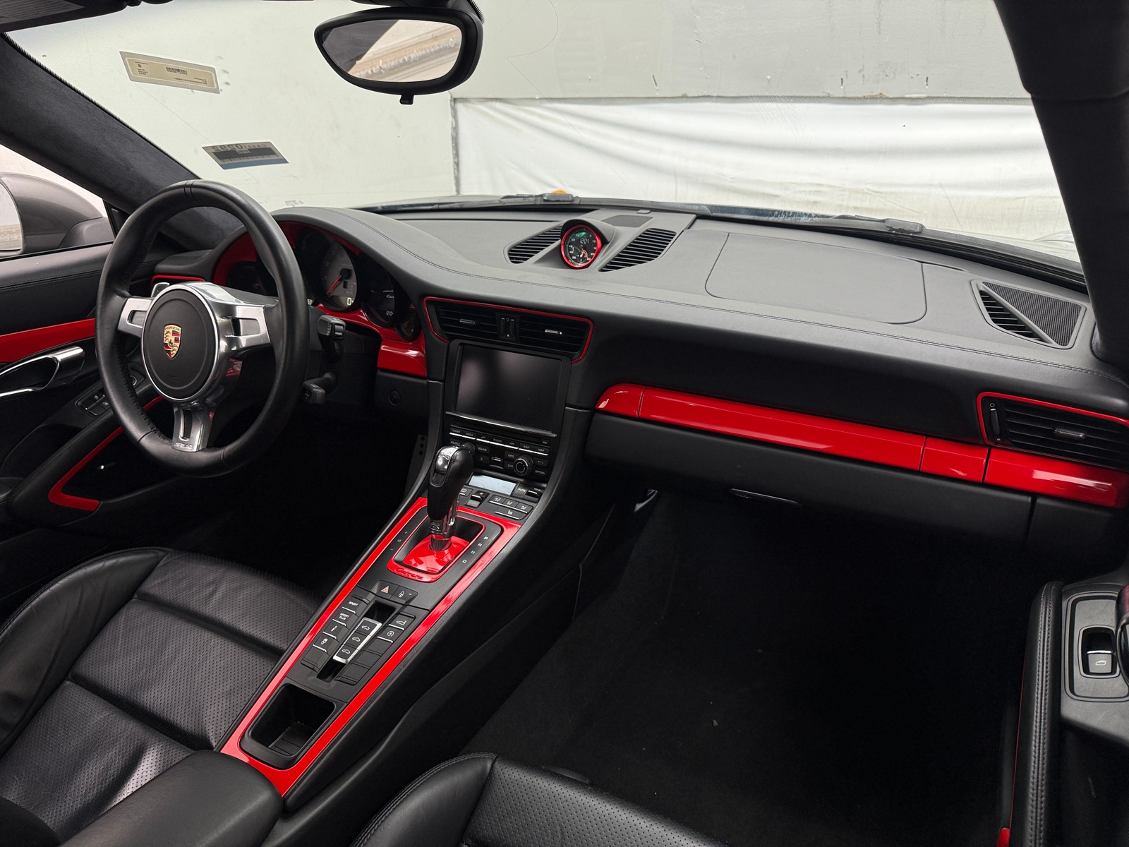 Thumbnail: 2012 Porsche 911 - 2