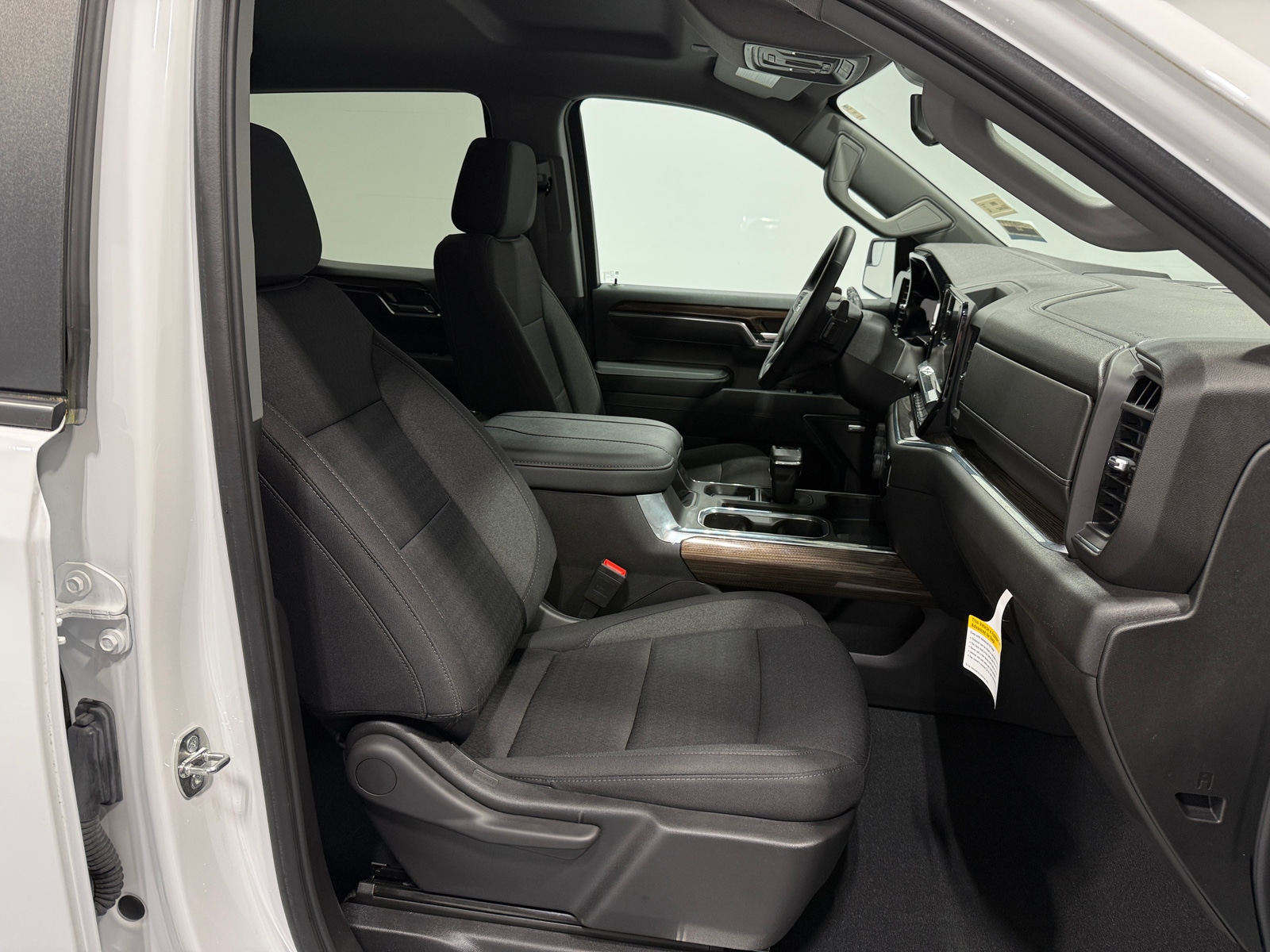 Thumbnail: 2023 Chevrolet Silverado 1500 - 2