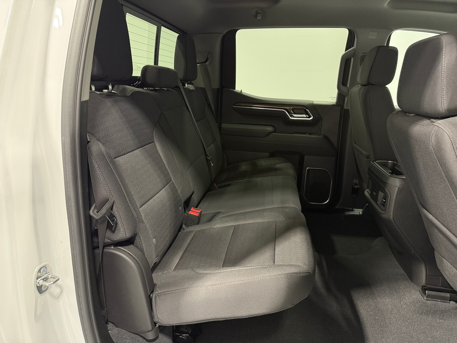 Thumbnail: 2023 Chevrolet Silverado 1500 - 6