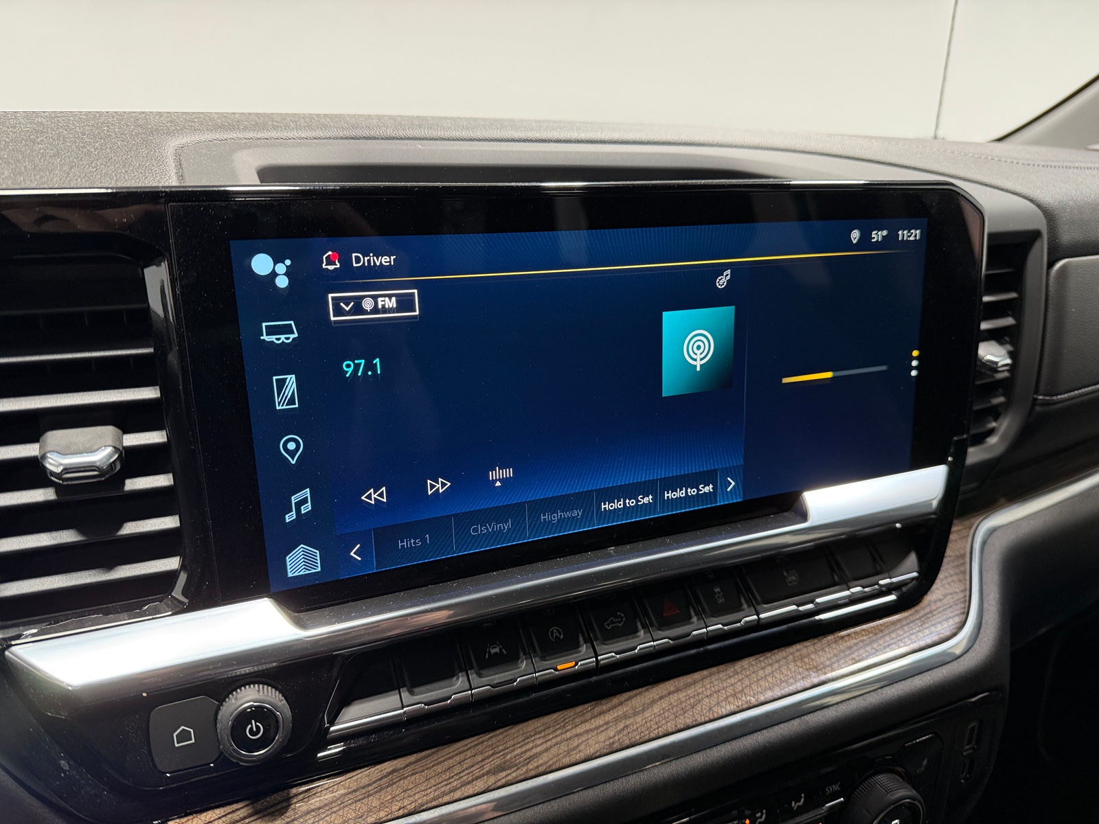 Thumbnail: 2023 Chevrolet Silverado 1500 - 4