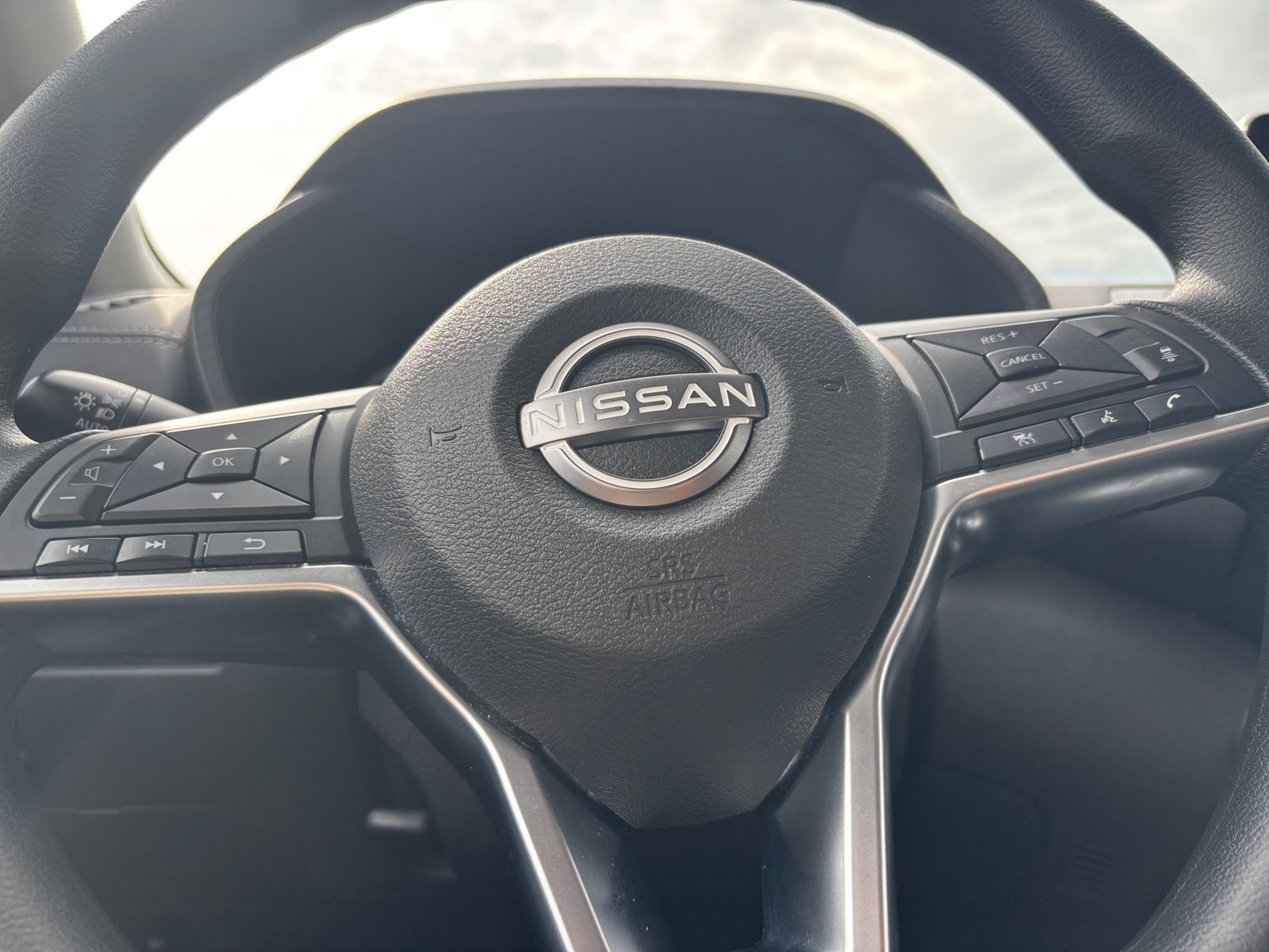 Thumbnail: 2025 Nissan Sentra - 5