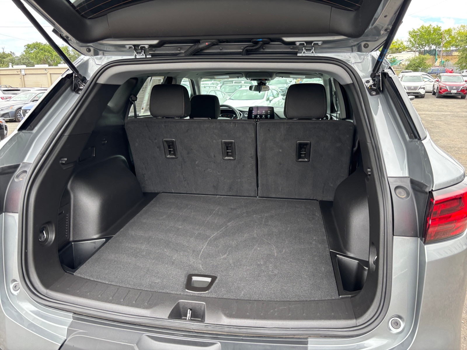 Thumbnail: 2025 Chevrolet Blazer - 6