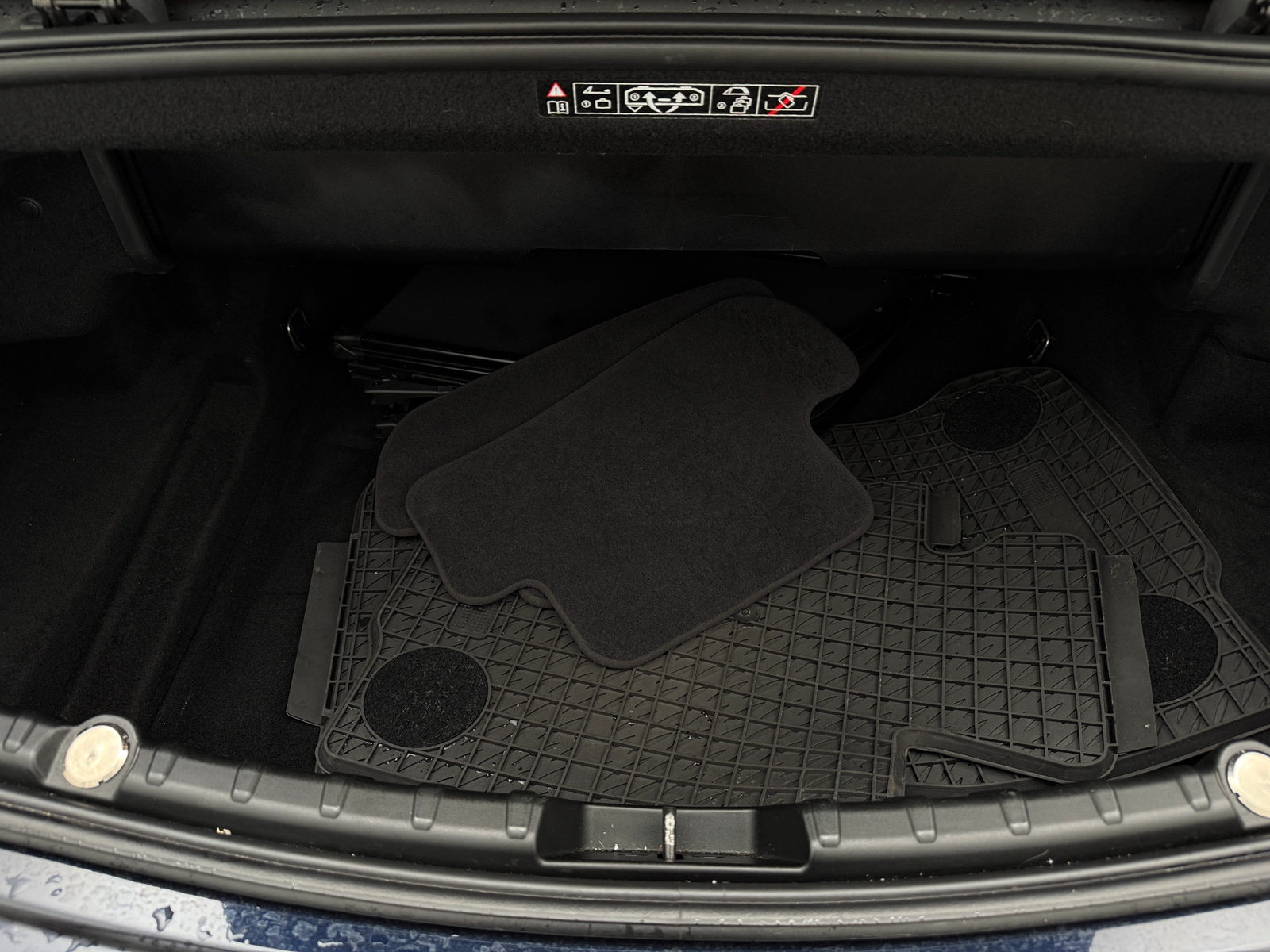 Thumbnail: 2012 BMW 6 Series - 4