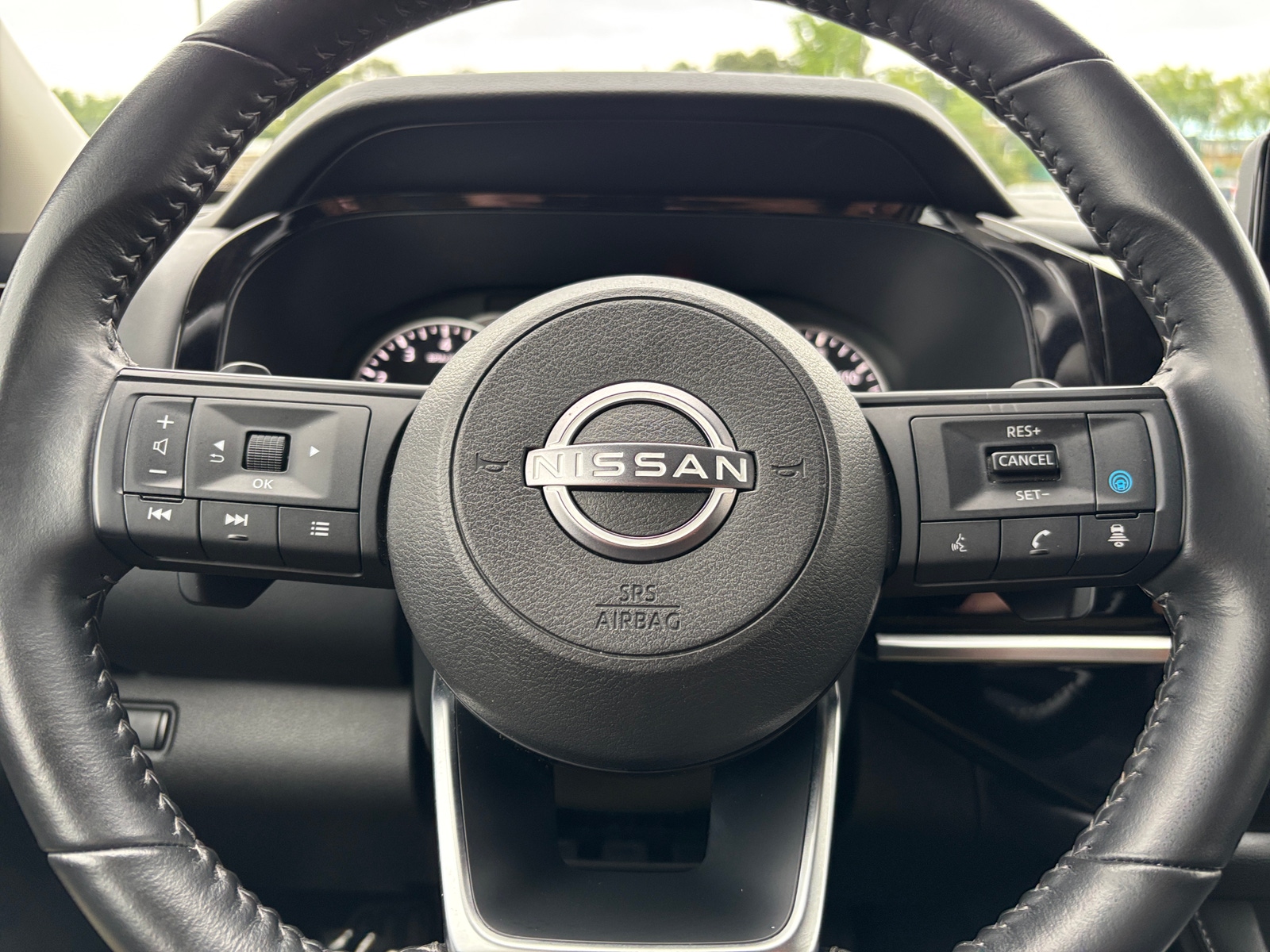 Thumbnail: 2025 Nissan Pathfinder - 5