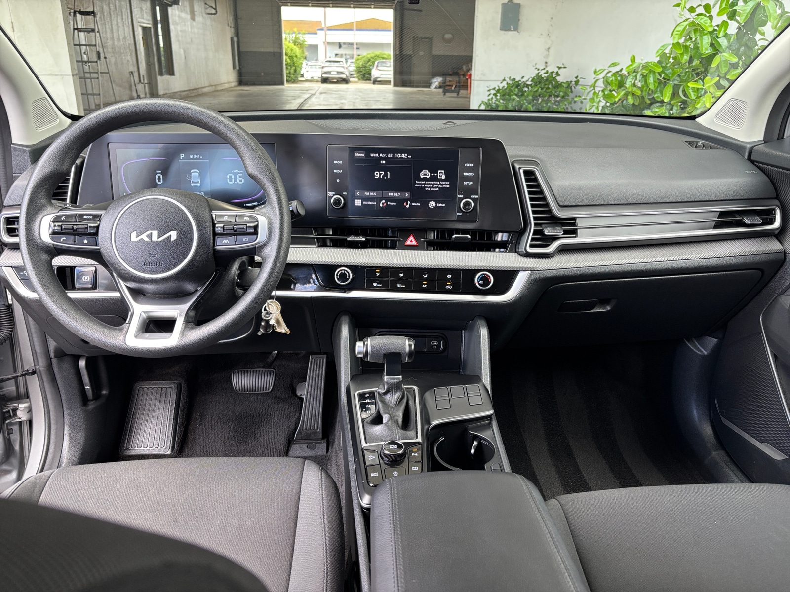 Thumbnail: 2025 Kia Sportage - 3