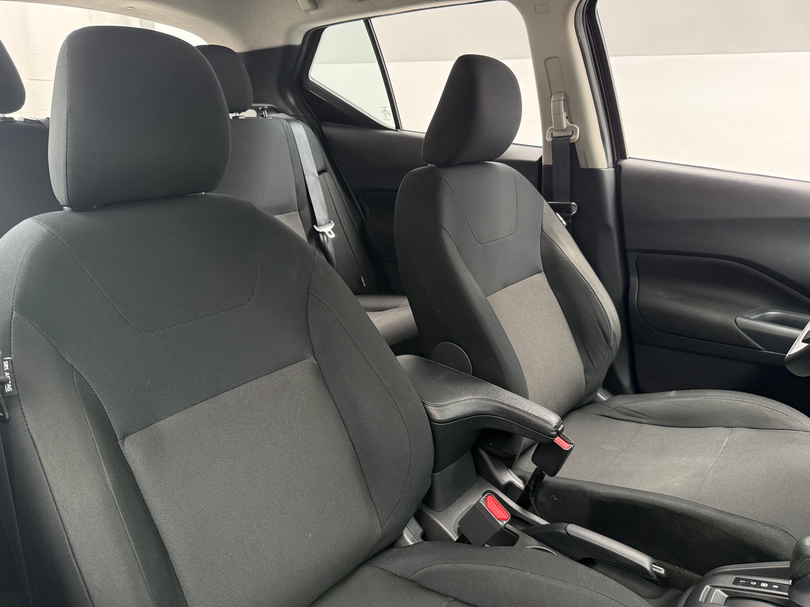 Thumbnail: 2024 Nissan Kicks - 2