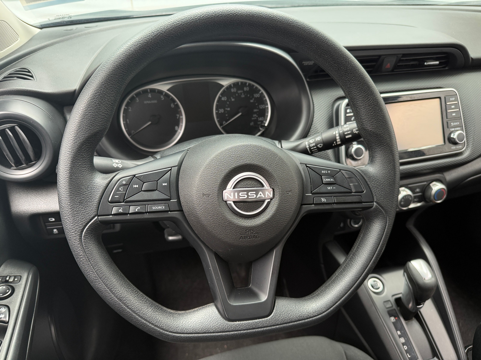 Thumbnail: 2024 Nissan Kicks - 5