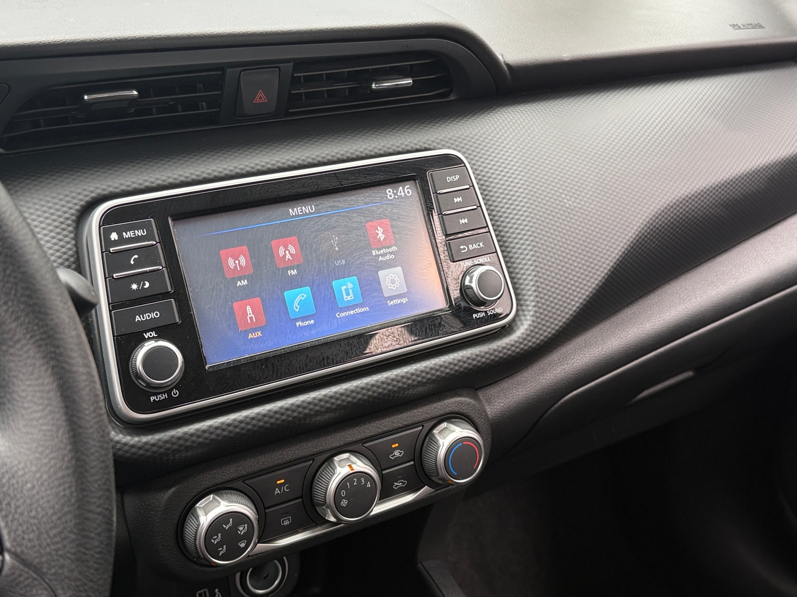 Thumbnail: 2024 Nissan Kicks - 4
