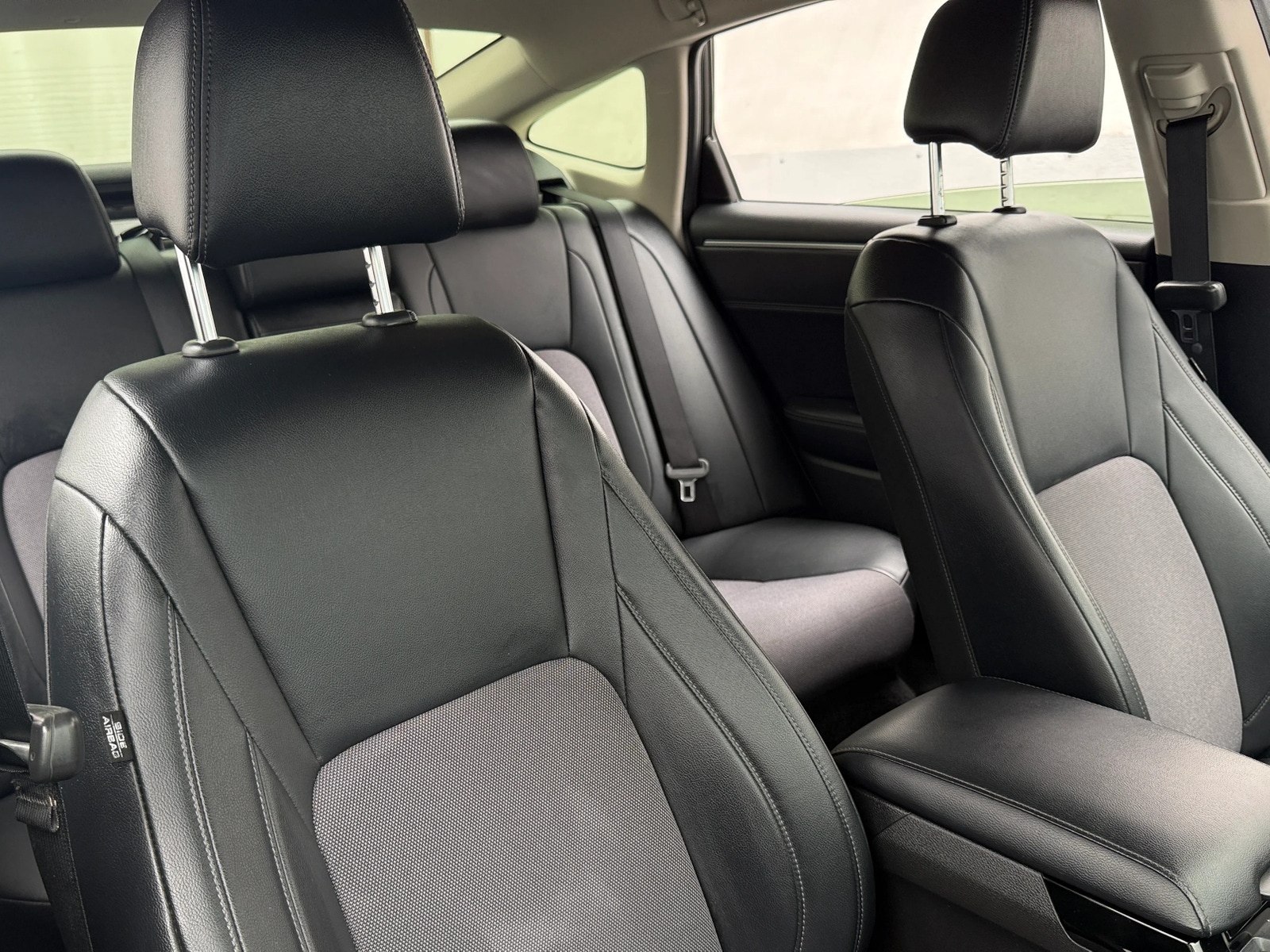 Thumbnail: 2018 Honda Clarity - 2