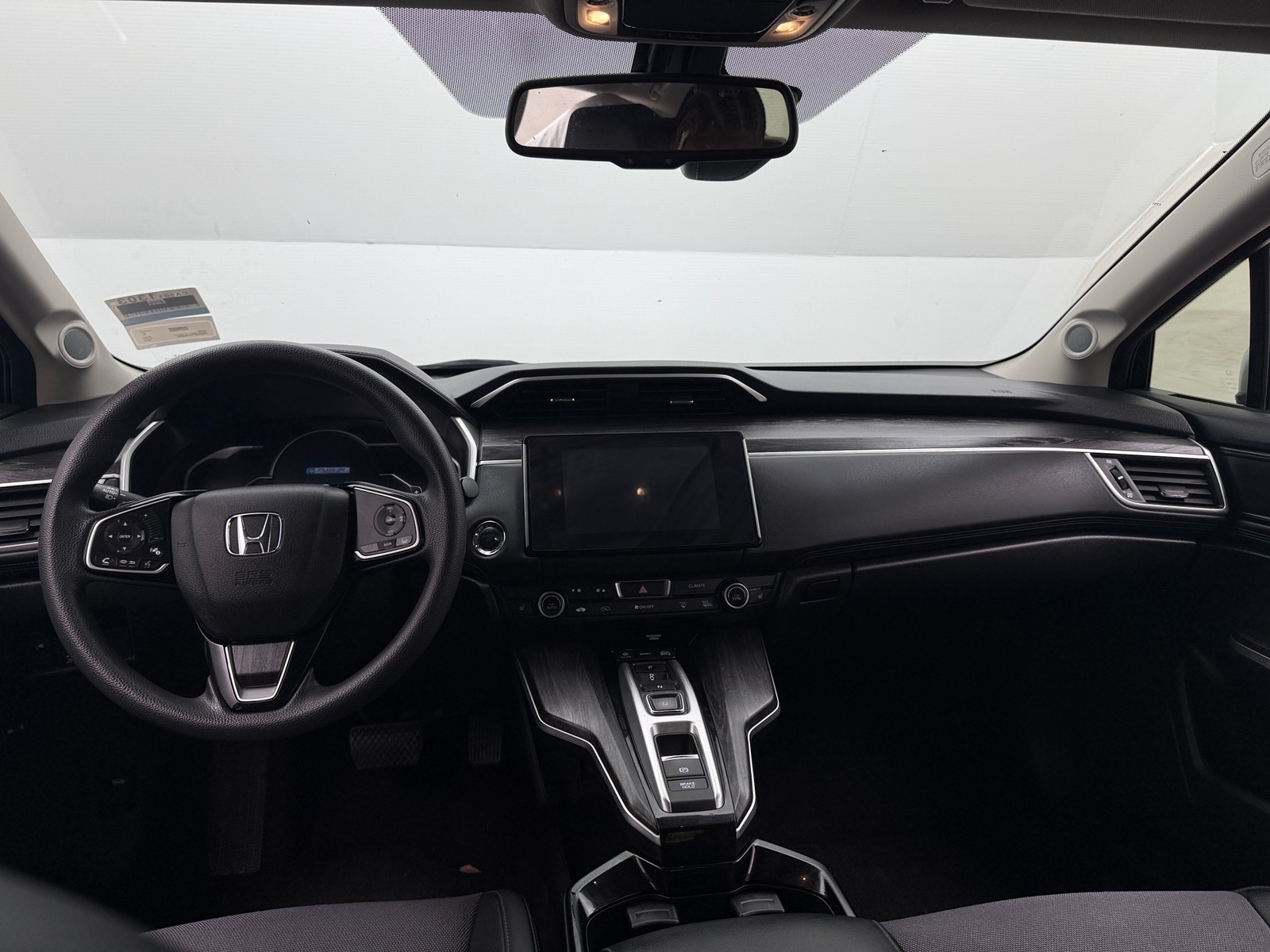 Thumbnail: 2018 Honda Clarity - 3