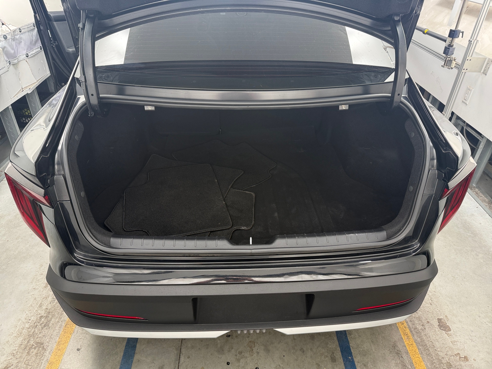 Thumbnail: 2025 Kia K4 - 7