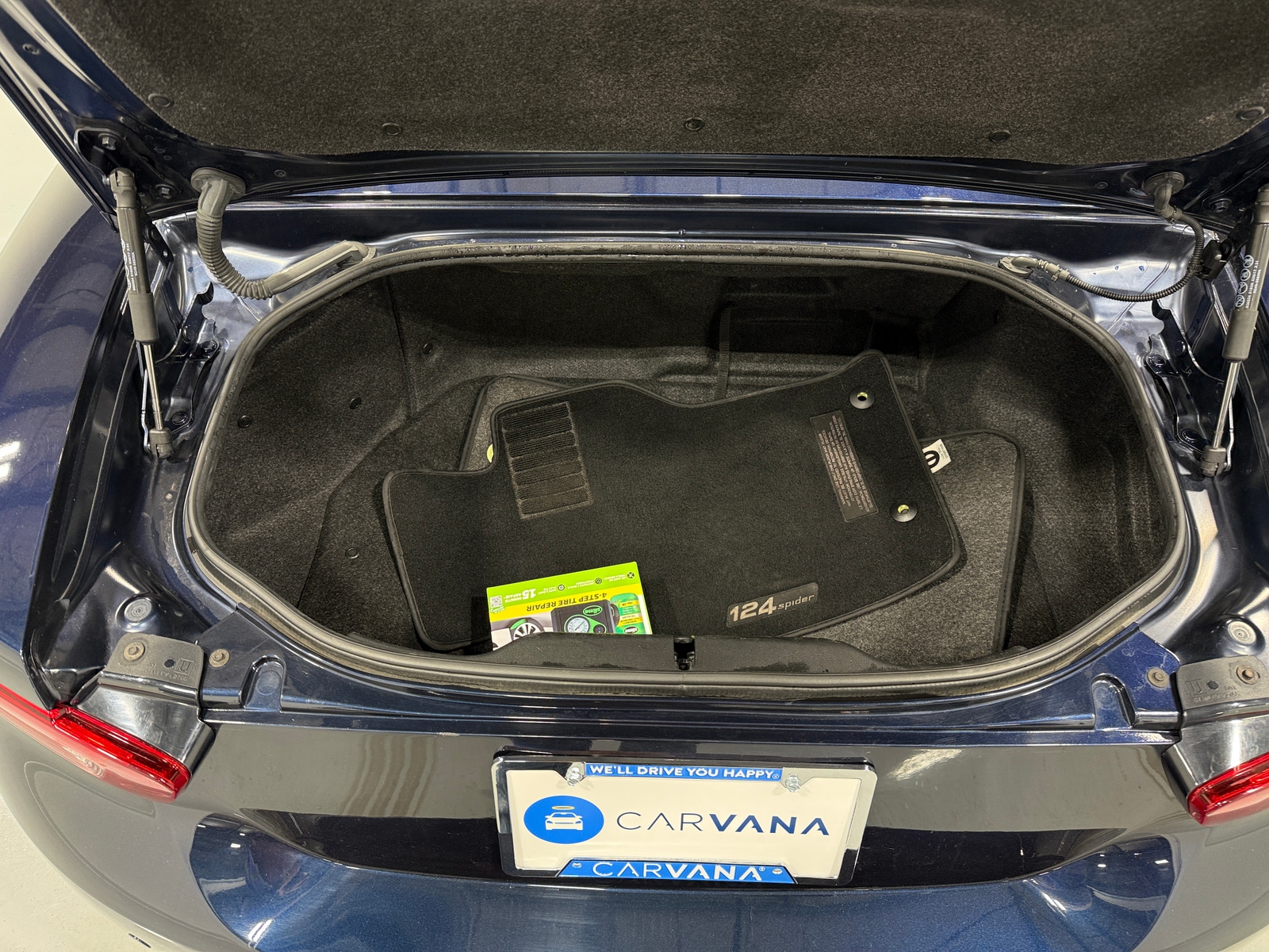 Thumbnail: 2018 Fiat 124 Spider - 5