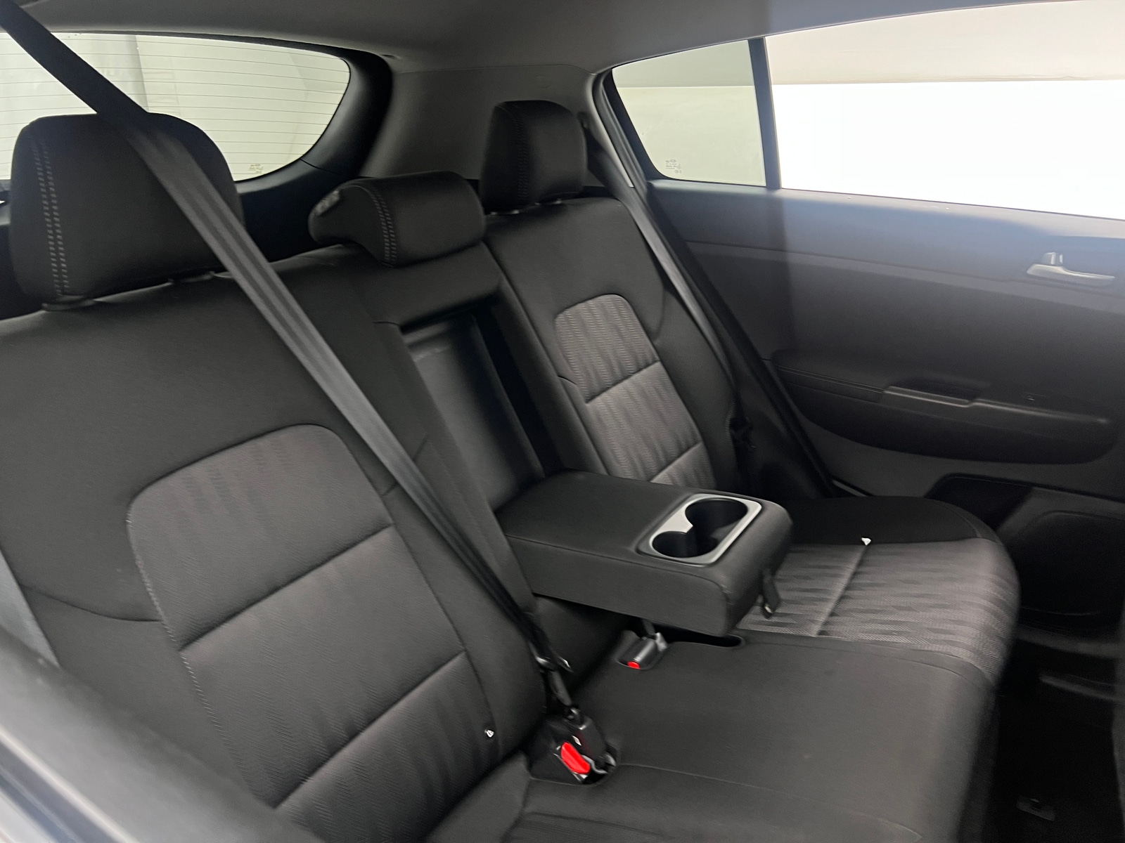 Thumbnail: 2022 Kia Sportage - 6