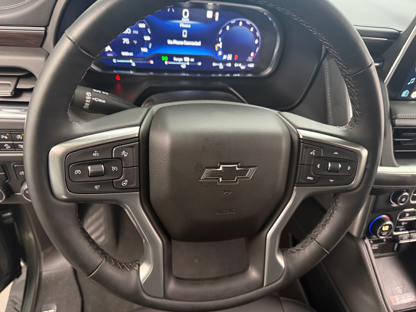Thumbnail: 2023 Chevrolet Tahoe - 4