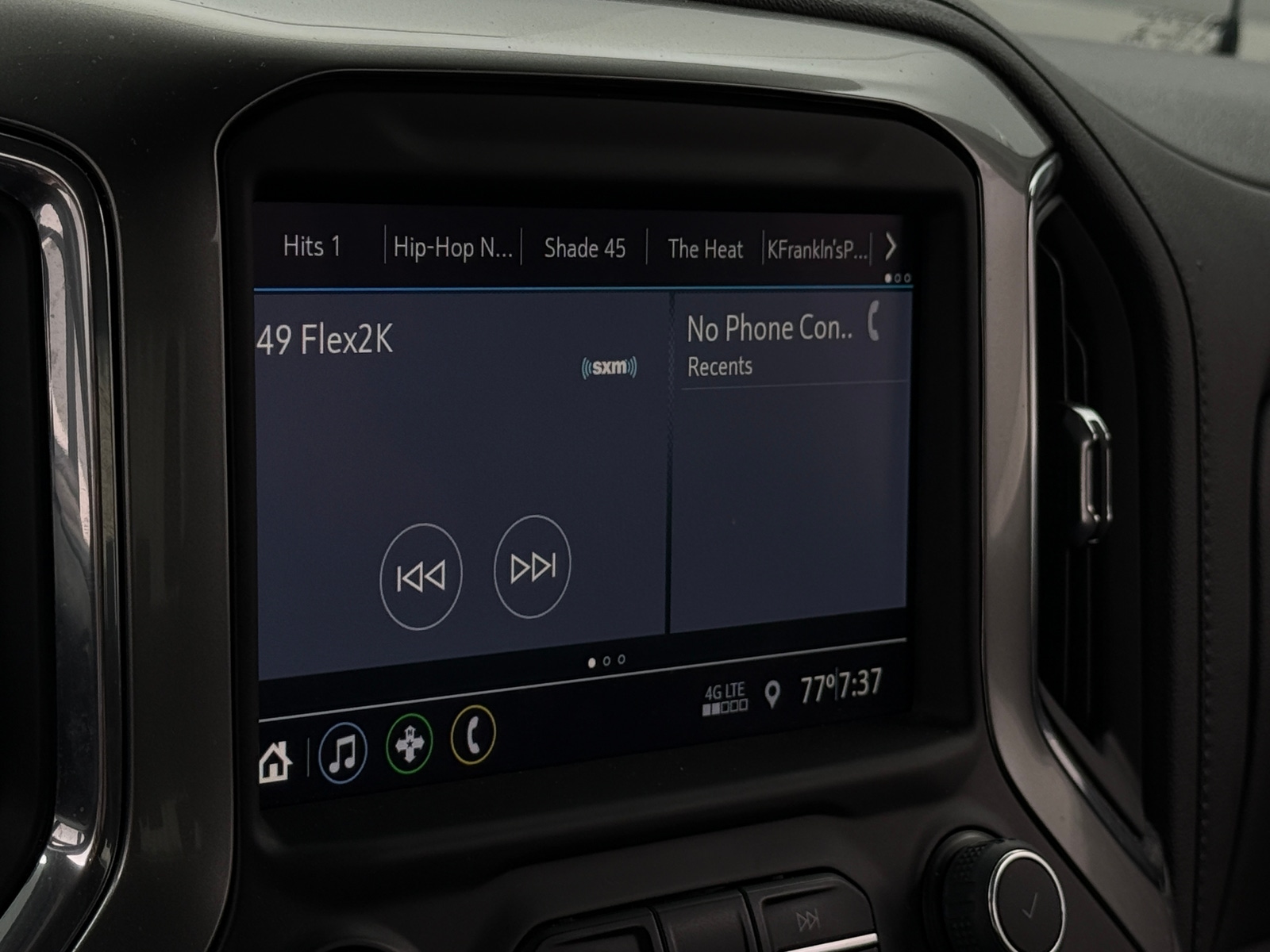 Thumbnail: 2022 Chevrolet Silverado 1500 - 4