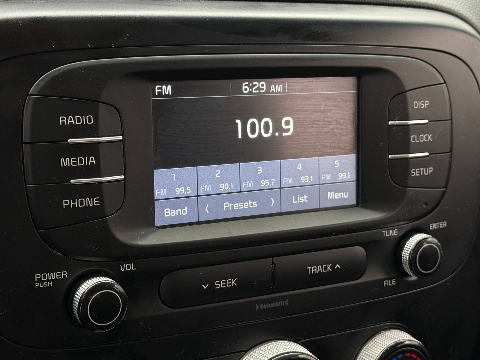 Thumbnail: 2019 Kia Soul - 4