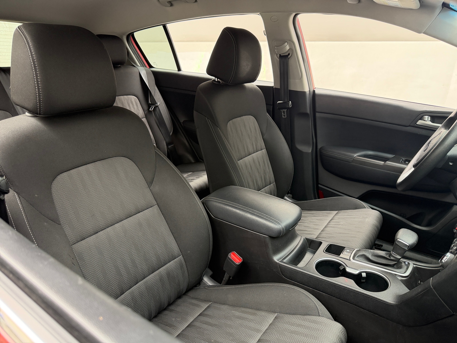 Thumbnail: 2020 Kia Sportage - 2