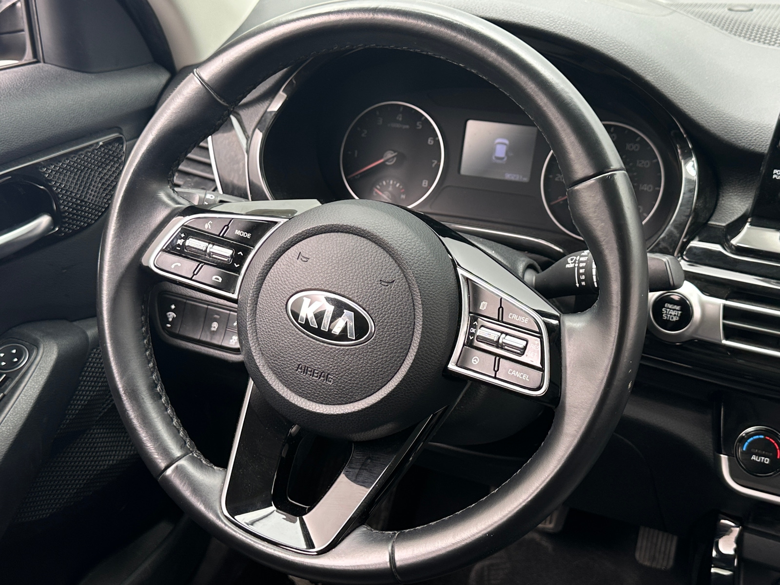 Thumbnail: 2021 Kia Seltos - 4