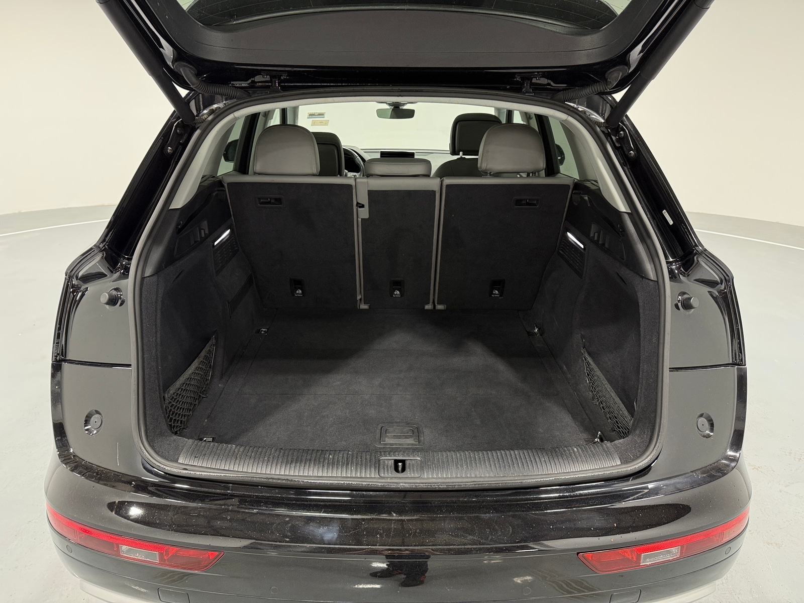Thumbnail: 2019 Audi Q5 - 6