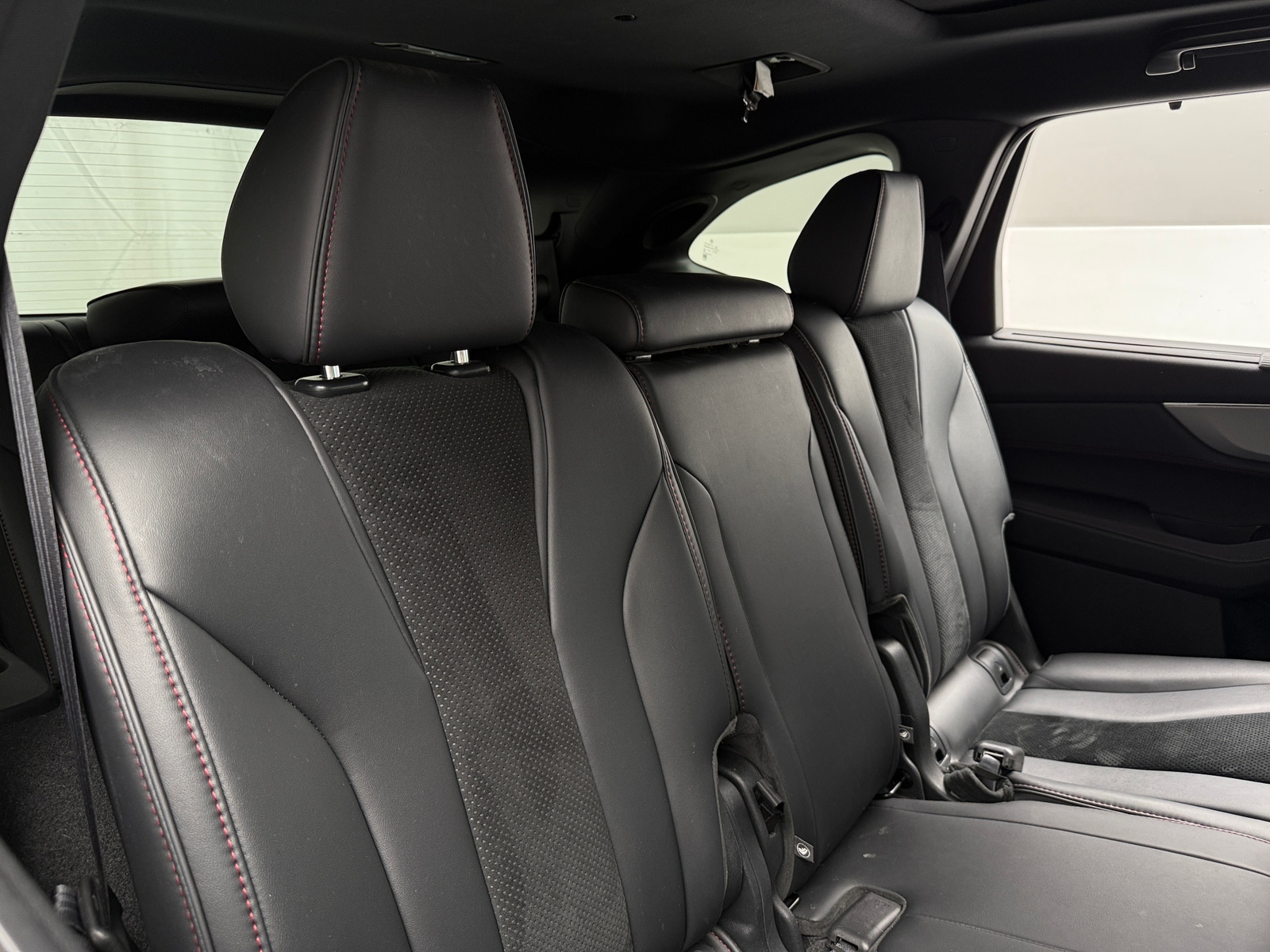 Thumbnail: 2023 Acura MDX - 5