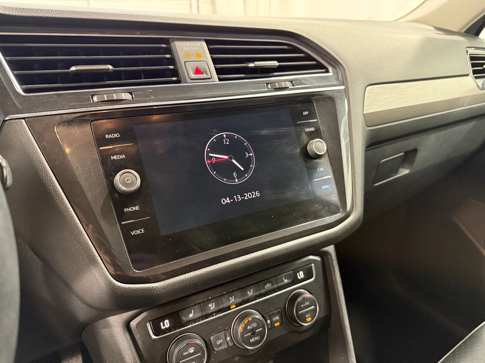 Thumbnail: 2019 Volkswagen Tiguan - 3