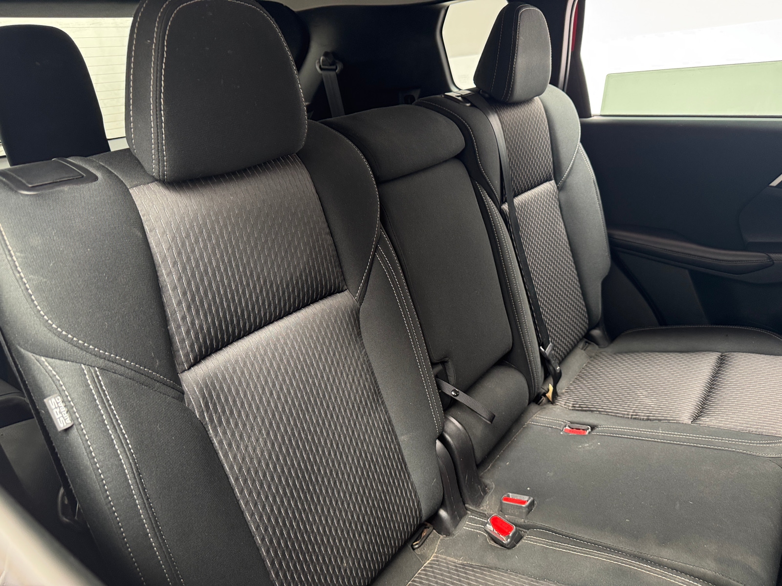 Thumbnail: 2022 Mitsubishi Outlander - 6