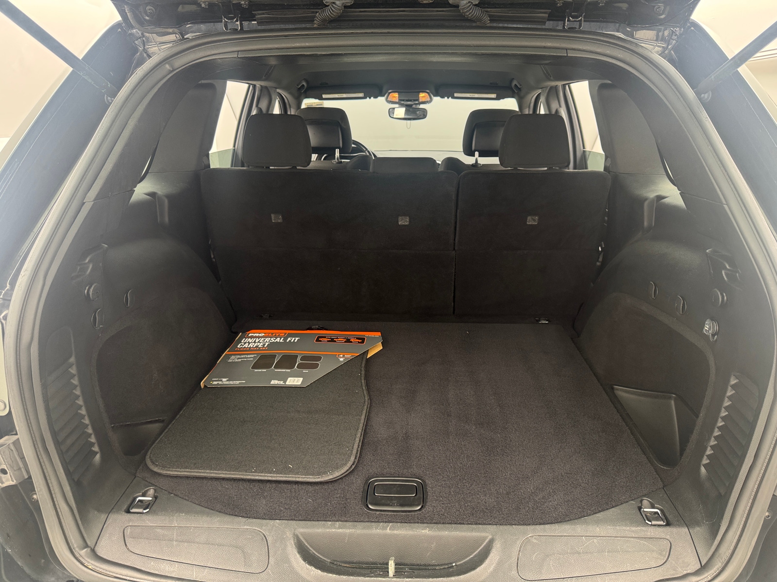 Thumbnail: 2018 Jeep Grand Cherokee - 7