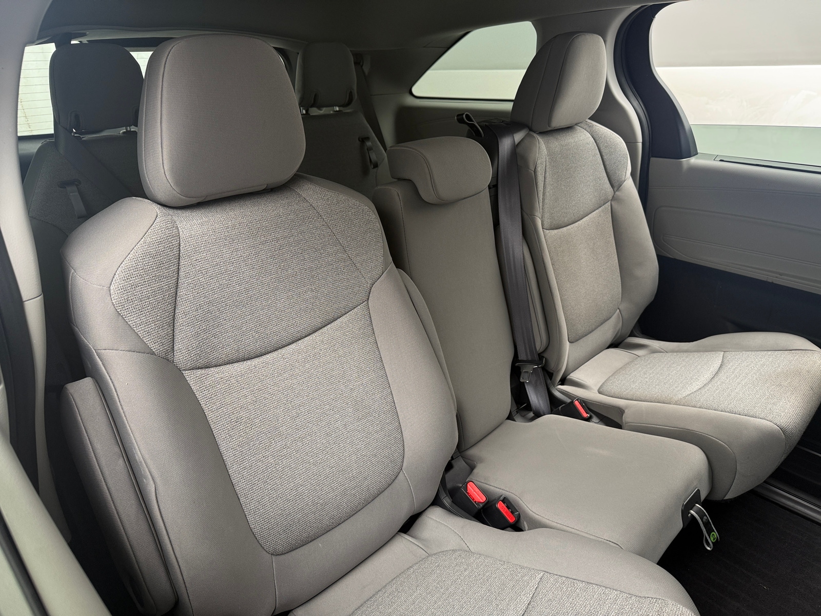 Thumbnail: 2024 Toyota Sienna - 6